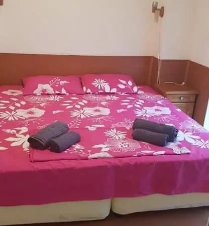 Apartament Rainbow 1