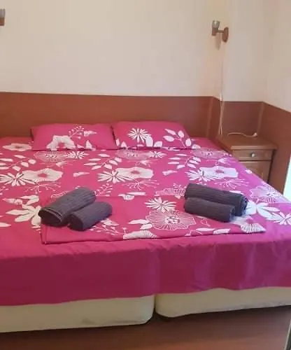 Apartament Rainbow 1