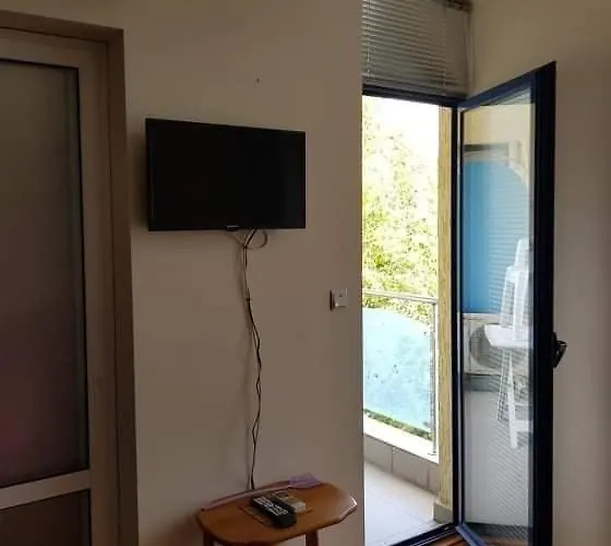 Rainbow 1 阳光海滩