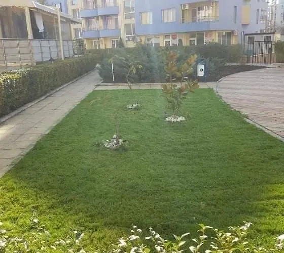 Rainbow 1 Апартаменты *